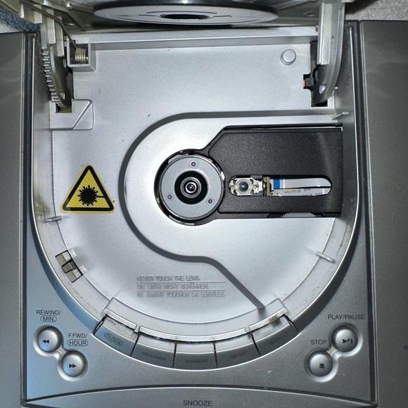 Preowned 2003 TimexNature Sounds Alarm Clock T608T (CD Not Working) - Picture 6 of 11